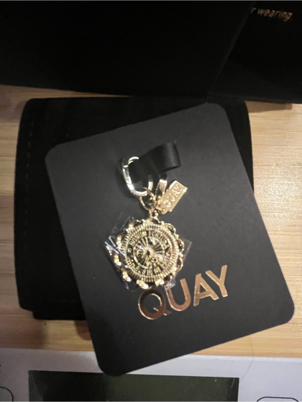 Quay Charm - Picture 4 of 4